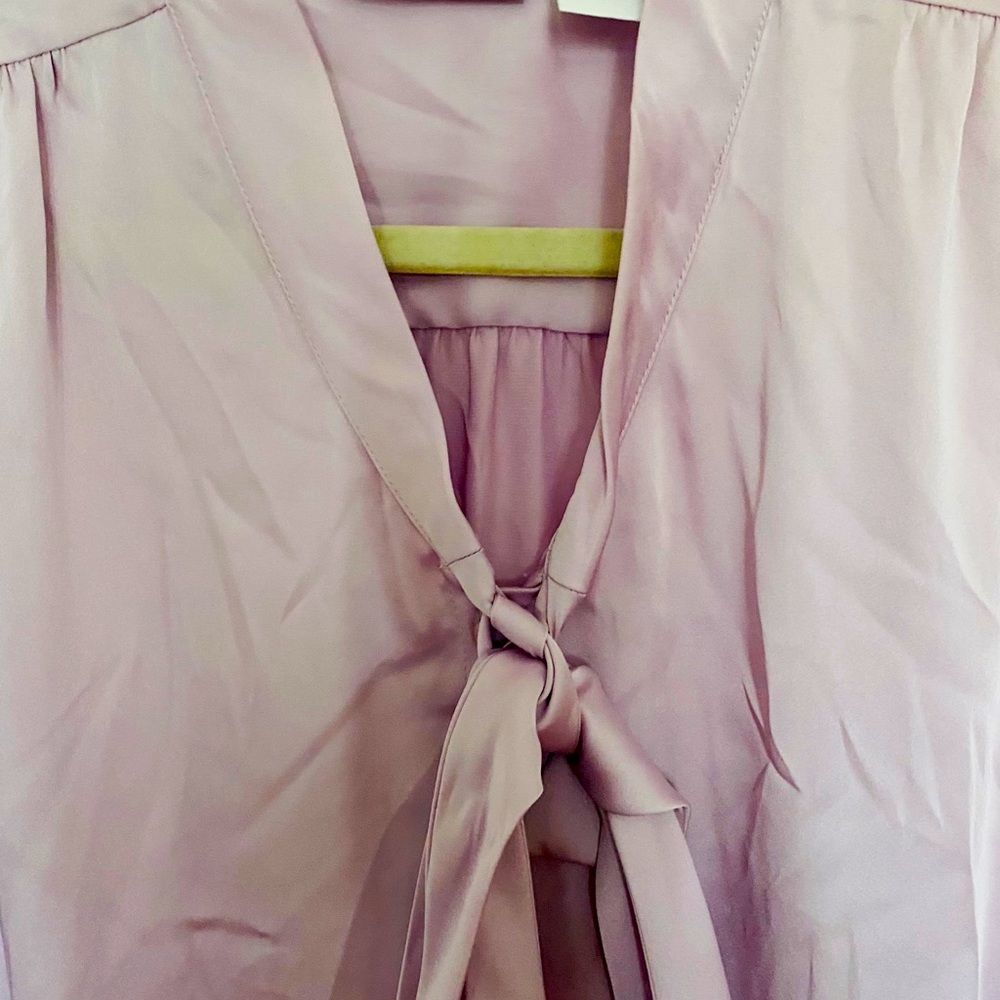 Ladies Top - Picture 4 of 7